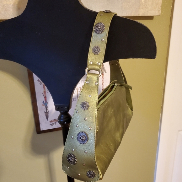 Purse - Picture 2 of 3